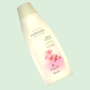 AVON NATURALS HAIR CARE Fiore di Ciliegio Shampoo 700 ml (#183301)