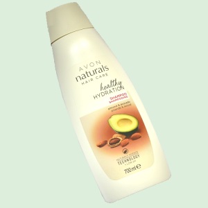 AVON NATURALS HAIR CARE Mandorla e Avocado Shampoo 700 ml (#183061)